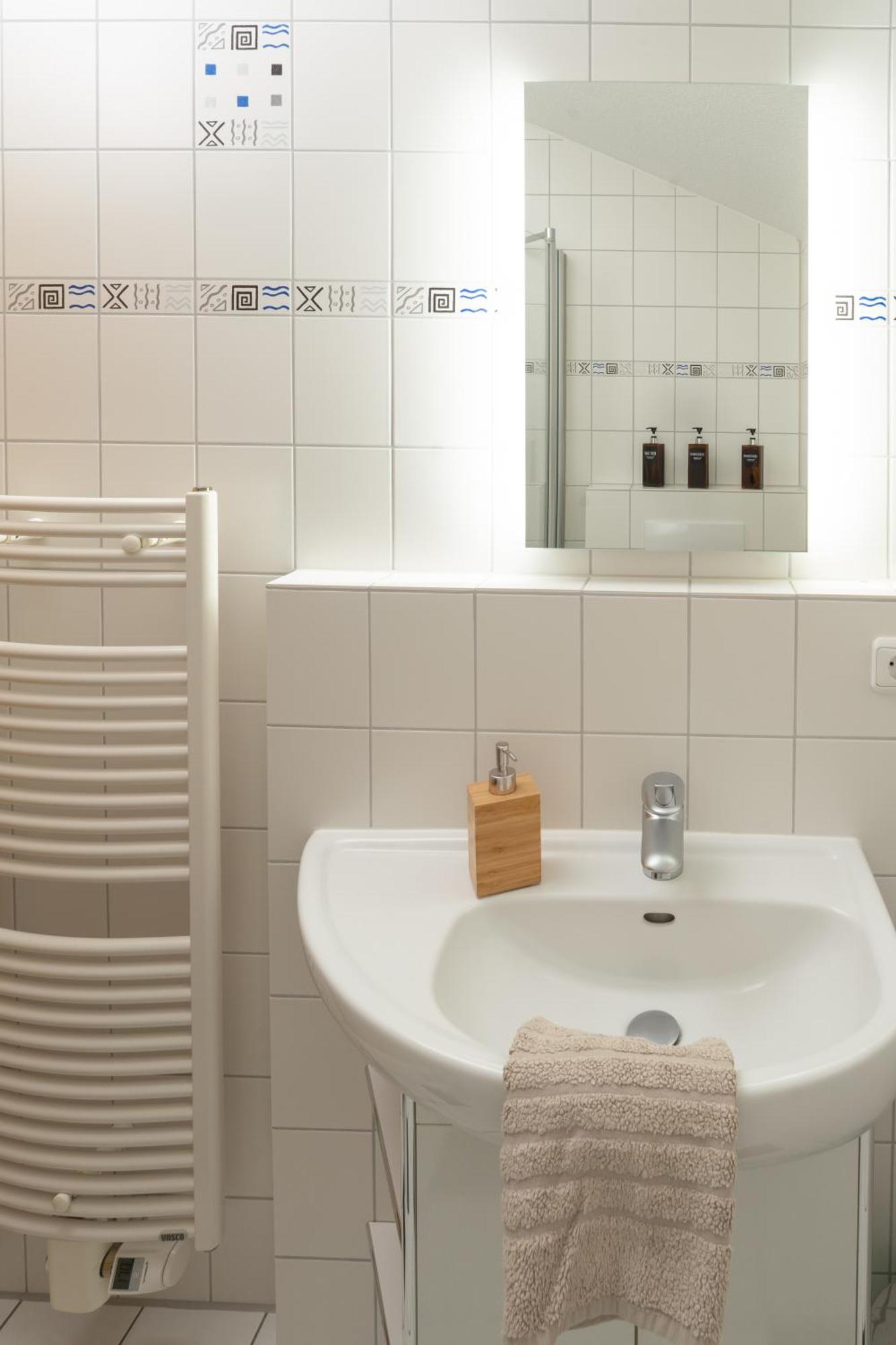 Ferienwohnung Neuhaus วอล์ฟสบวร์ก ภายนอก รูปภาพ